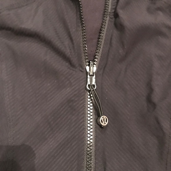 Lululemon jacket - Picture 2 of 3